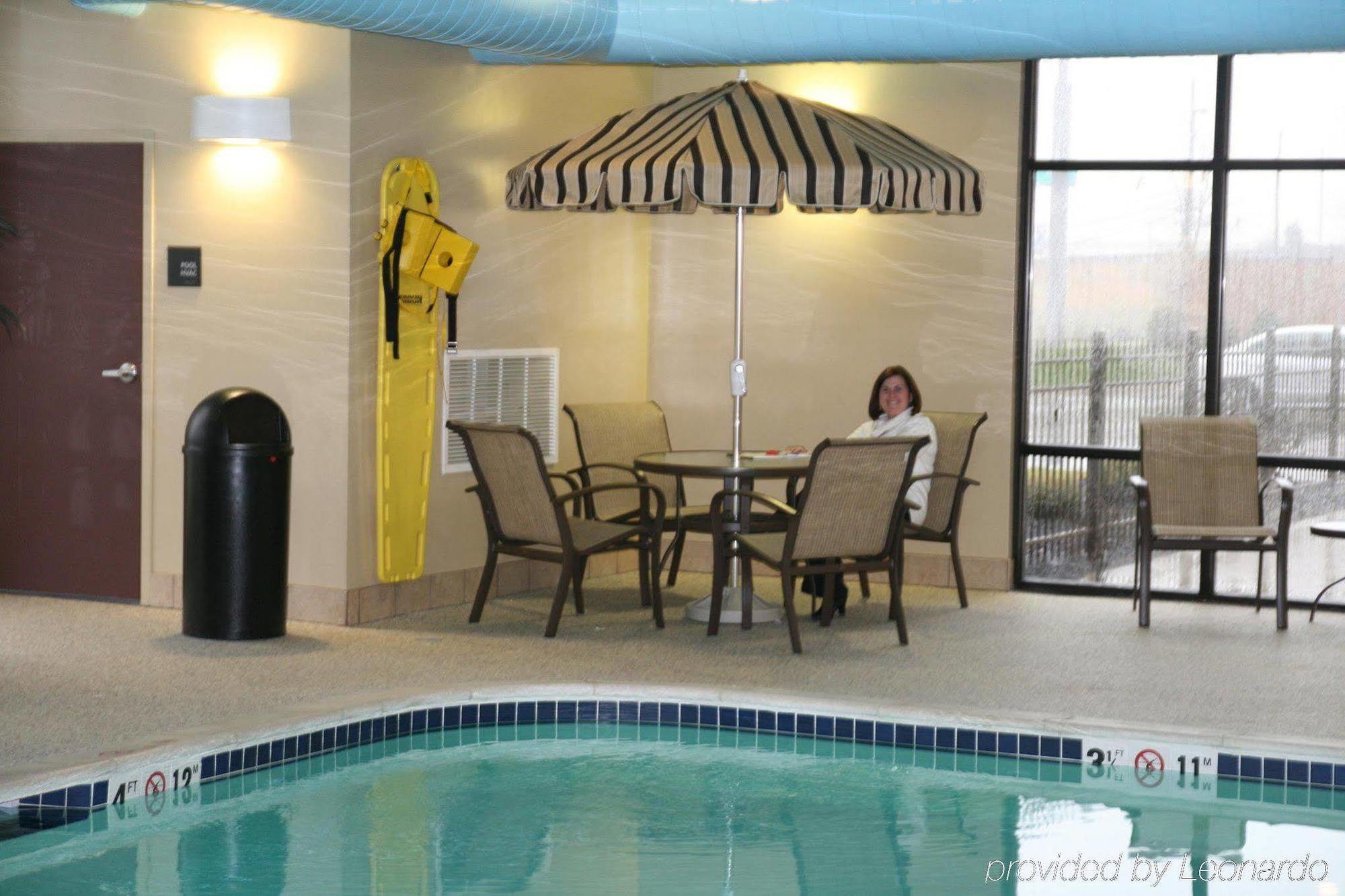 Hampton Inn & Suites Toledo-Perrysburg Rossford Einrichtungen foto